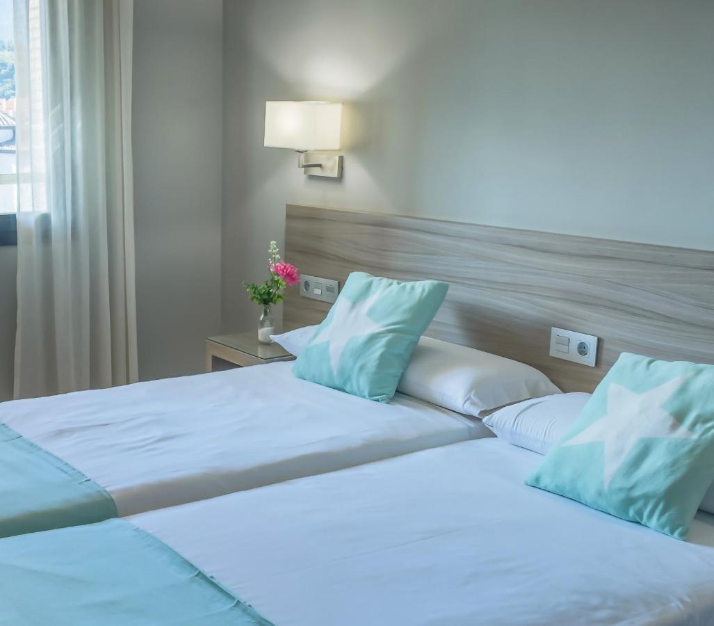 Apartamentos Santa Clara Alhaurin de la Torre Bagian luar foto