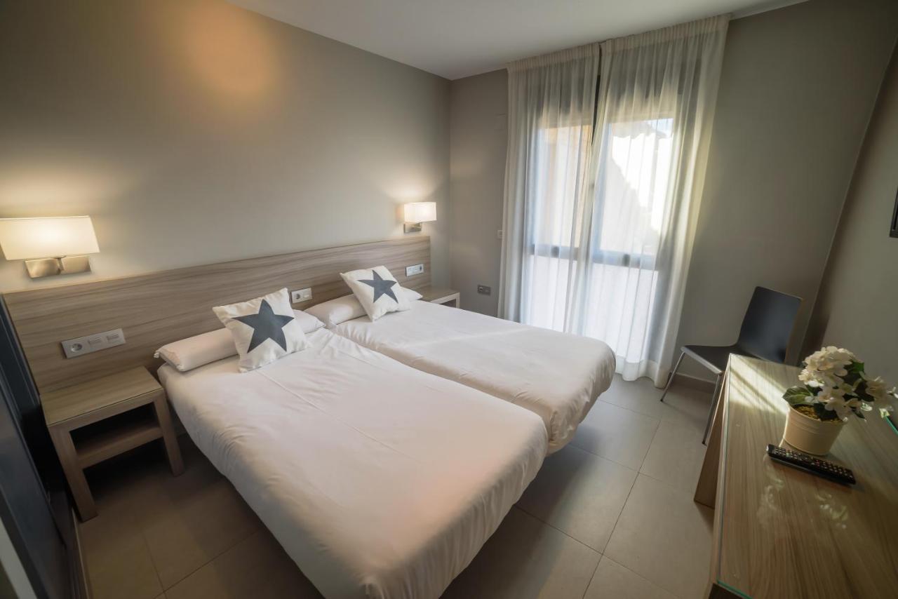 Apartamentos Santa Clara Alhaurin de la Torre Bagian luar foto