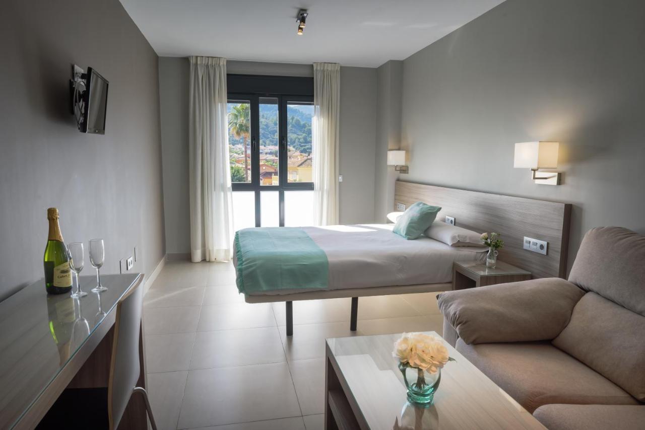 Apartamentos Santa Clara Alhaurin de la Torre Bagian luar foto
