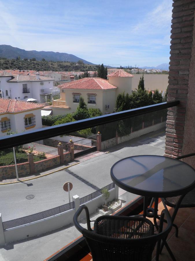 Apartamentos Santa Clara Alhaurin de la Torre Bagian luar foto